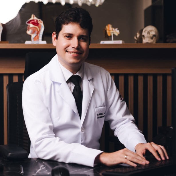 Dr.-Mikhael-Ramalho (1)